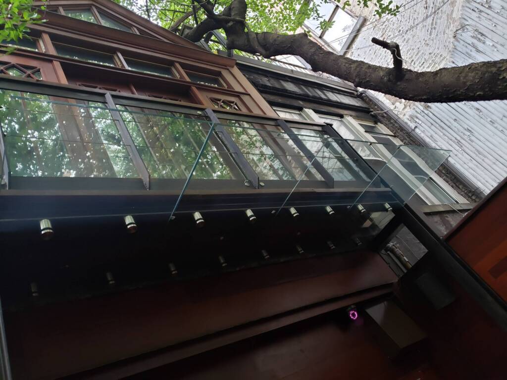 Glass Canopies in NYC: Entrance Canopies for Storefronts, Hotels & Offices 3 Framed glass canopy at a New York City entrance